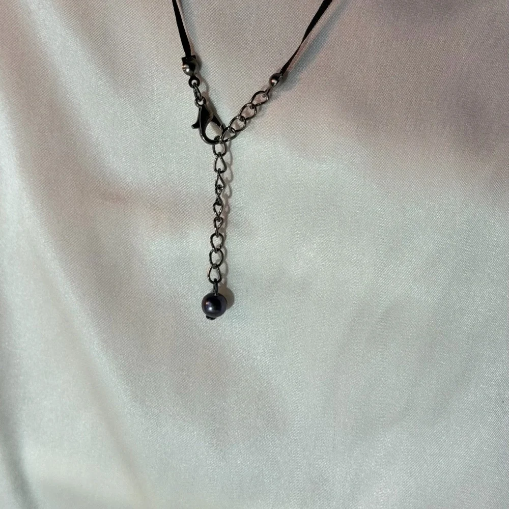 Gunmetal with black silk ribbon black pearl necklace